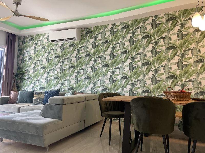 Timeless Cyprus Apartment Пафос Екстериор снимка