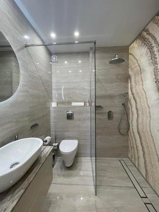 Timeless Cyprus Apartment Пафос Екстериор снимка